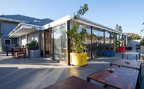 West Gemini Guesthouse
